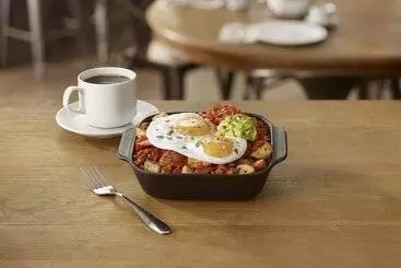 Hotel Four Points By Sheraton Atlanta Airport West