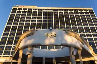 فندق Ramada Plaza By Wyndham Atlanta Downtown Capitol Park