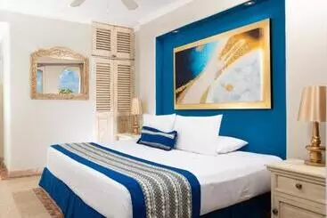 Blue Chairs Resort by The Sea - Adults Only