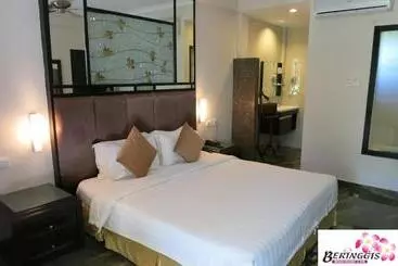 فندق Beringgis Beach Resort & Spa
