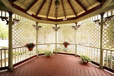 בית מלון כפרי Cedar House Inn