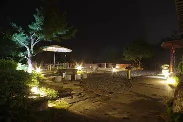 هتل Zen And Pine Resort