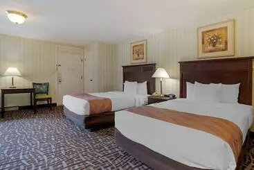 فندق Quality Inn Fredericksburg Near Historic Downtown