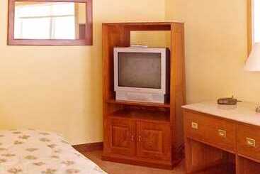 Mountain Edge Suites At Sunapee, Ascend Hotel Collection