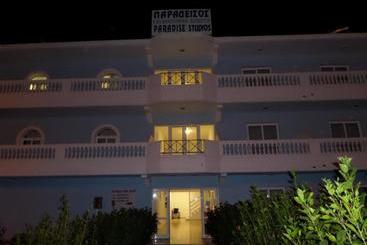 דירה Paradise Studios