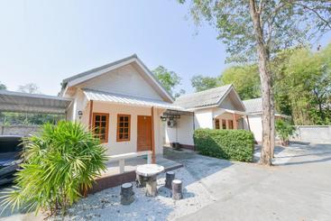 Hotelli Wan Resort By Oyo Rooms