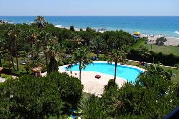 Hotel Club Turtas Beach All Inclusive