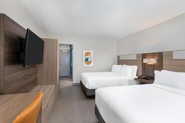 فندق Holiday Inn Express Atlanta Airport North By Ihg