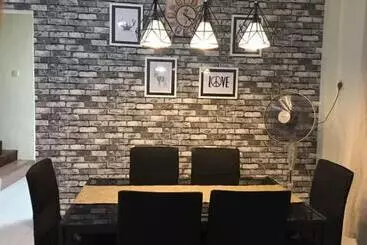 Hotel Oyo 90190 Sibu Homestay2u