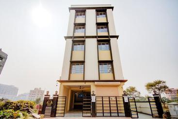 Hotel Capital O 78595 Sanjeevaa