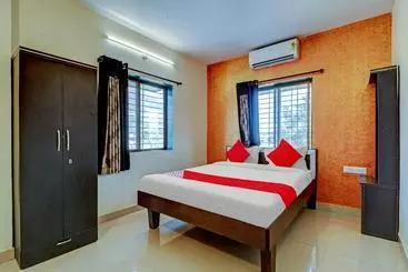 Hotel Oyo 78572 Seven Hills Inn