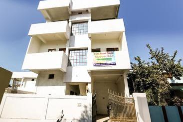 ホテル Spot On Pawan Palace