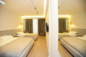 호텔 Vlora International