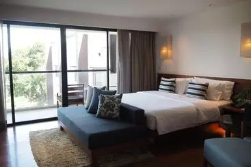 酒店 Woodlands Suites Serviced Residences   Sha Extra Plus