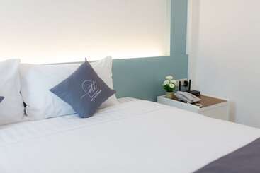 هتل At The Train Chiangmai