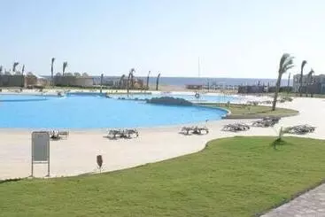 Hotel Gorgonia Beach Resort