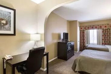 Отель Quality Suites Houston Nw Cyfair
