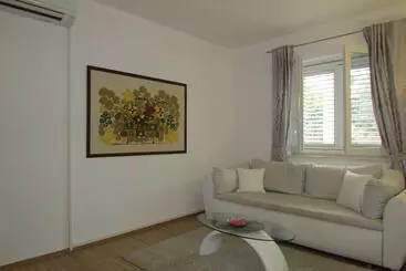 Hotelli Villa Mirosa