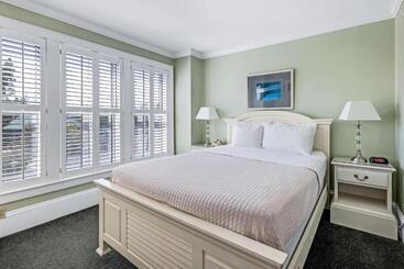 旅馆 The Tranquil House Inn