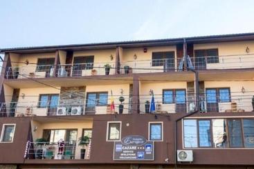 هتل Pensiunea Europa