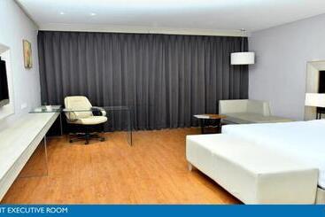 Hotel Sarovar Portico Morbi