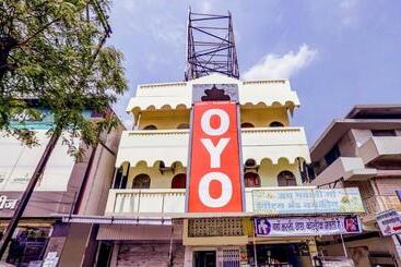 فندق Spot On 79411 Flagship Inn