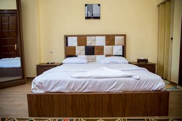 Bed and Breakfast Grand Talat Harb Plaza