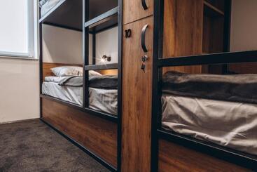 Hotel готель хостел Rooms