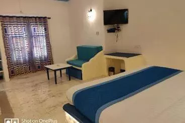 Bed and Breakfast Makarios Boutique