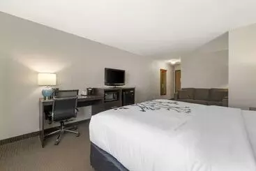 酒店 Sleep Inn & Suites Hays I70