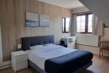 호텔 Westendia Free Parking Top Breakfast