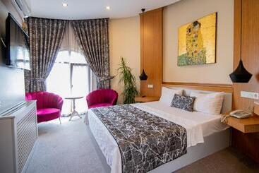 Kule Hotel Airport Istanbul