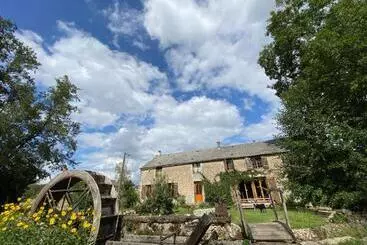 ベッドアンドブレックファースト Le Moulin De Razou