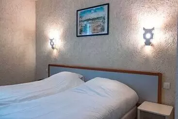 Hotel Logis Heraclee