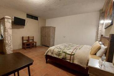 هتل 19 De Enero Centro