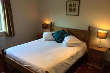 Hotel Hunters Lodge Inn