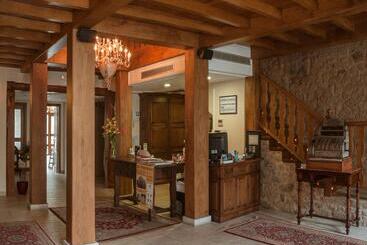 Отель Vila Do Val