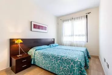 Turistihuoneistot Realrent Calamora I