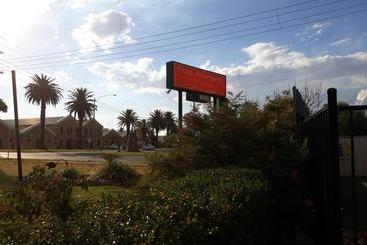 Motel Woongarra