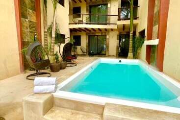Hotel Suites Villas El Jardin
