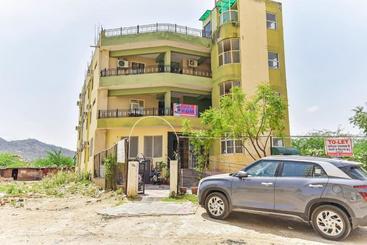 Hotel Oyo 79830  Pdm