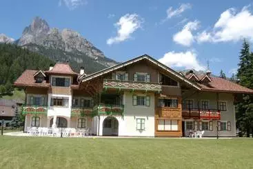 هتل آپارتمان Residence Holiday