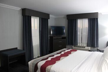 هتل Best Western Medical Center North Inn & Suites Near Six Flags