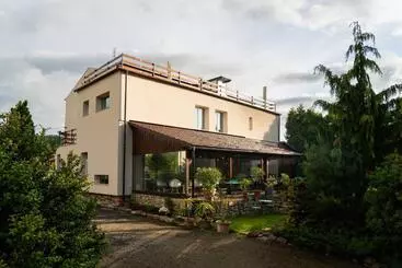 Retkeilymaja Penzion Na Hostici