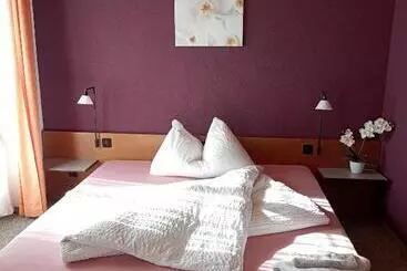 Hotel Restaurant Bad Gutenburg