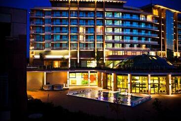 Aquaworld Resort Budapest