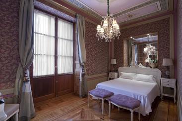 هتل Posada Real Los Cinco Linajes