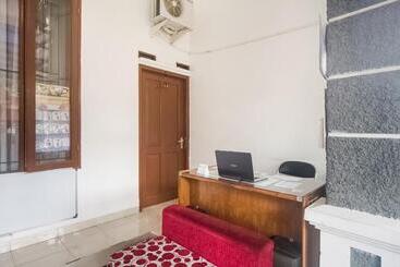 Hotel Fai Bogor Backpacker By Spazie