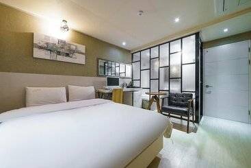 Motel Suwon Station 71st