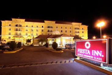 Szálloda Quality Inn Nuevo Laredo